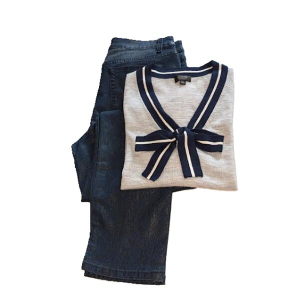 NWOT J Crew Cashmere Sweater in Heather Gray Tie Neck with Blue and White Bow - Picture 6 of 6